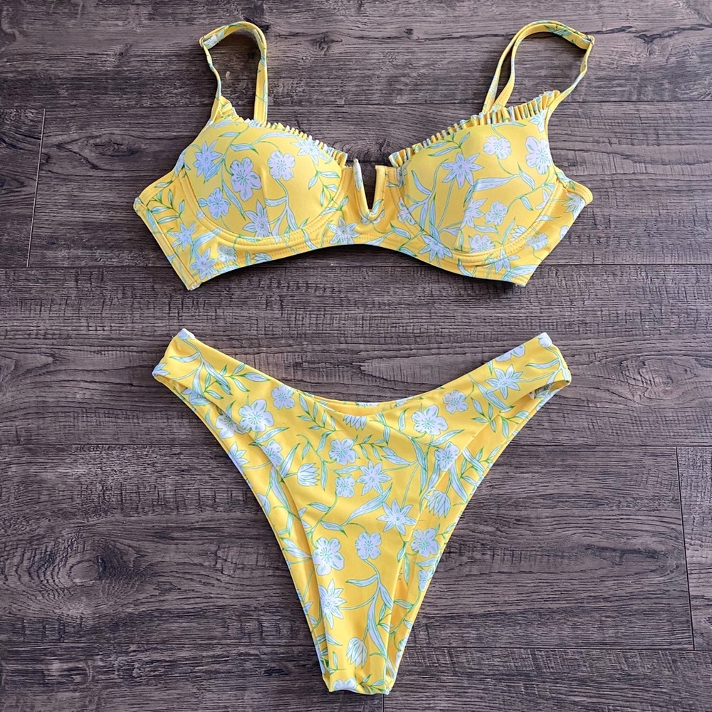 Yellow Bikini 💛